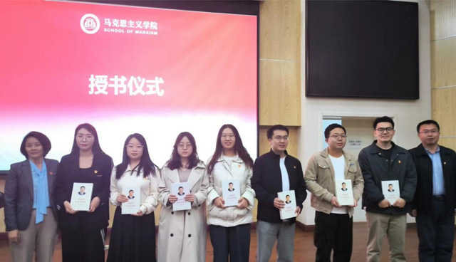 德赢ac米兰官方合作vwin召开全体学生大会6.jpg